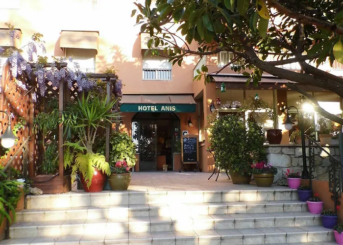 Hotel Anis 3*