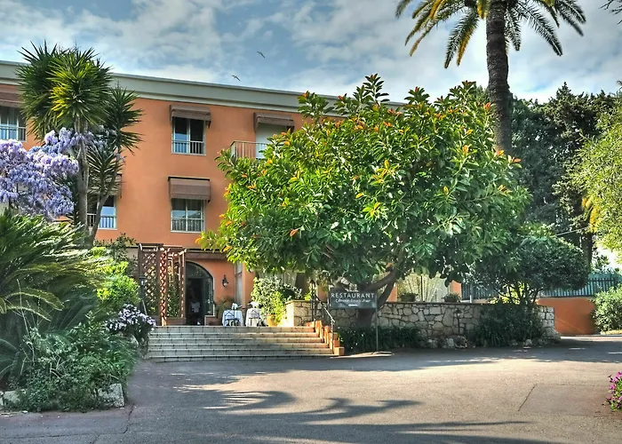 Anis Hotel